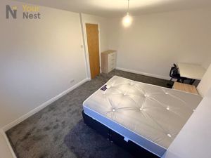 Photo 16- click for photo gallery